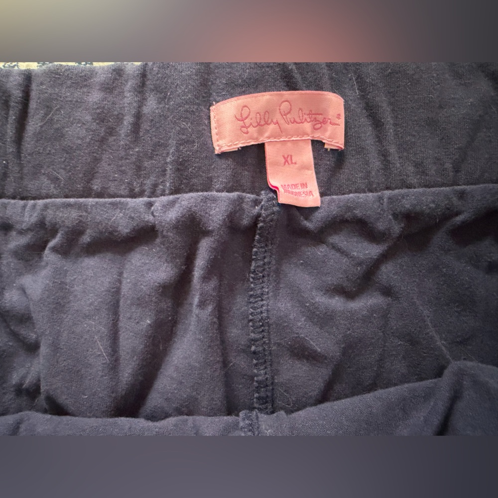 Lilly Pulitzer Navy Skort with Gold-Tone Buttons - Picture 2 of 4